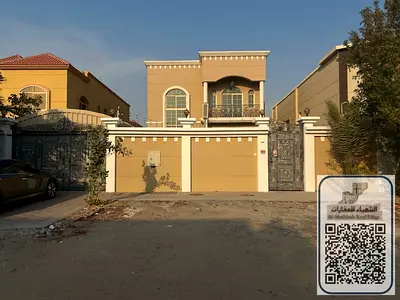 🏡✨ فيلا للإيجار السنوي في المويهات1عجمان ✨فرصة مميزة للعائلات الكبيرة للسكن في فيلا واسعة بموقع هادئ ومميز في منطقة المويهات 1، مع حوش داخلى كبير