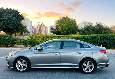Hyundai sonata 2018 Model limited edition with sunroof