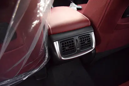 2026 Toyota HILUX 缩略图 17