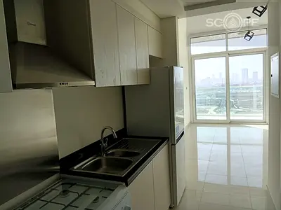 High Floor | Skyline View | Kitchen Appliances