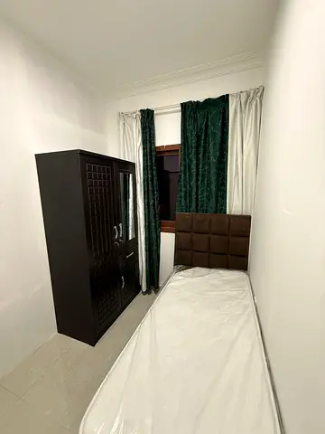 Partion ROOM IN WARSAN 4