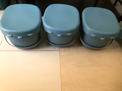 Set of 3 Big Plastic Kitchen Containers - Good Condition