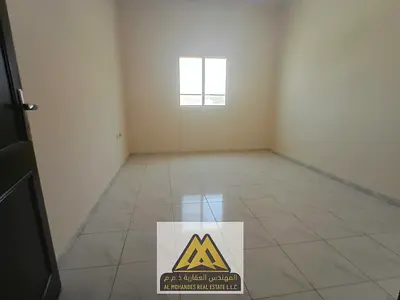 One bedroom and separate living room, one bathroom, central air conditioning, practical and comfortable design