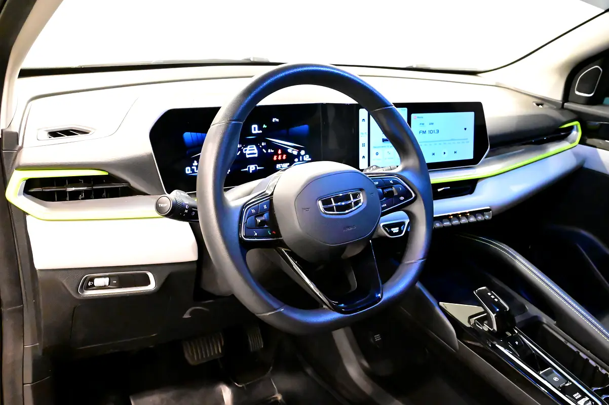 Geely Coolray 2026