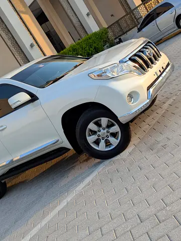2016 Toyota PRADO 缩略图 9