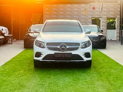 مرسيدس GLC 250 4MATIC موديل 2018 | خليجي GCC | محرك 2.0L تيربو | Mercedes GLC 250