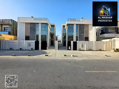فيلا مودرن في مخطط لسعادة في الياسمين مع مسبح وروف خاص و7 غرف ماستر وتشطيب شخصي وتملك حر لجميع الجنسيات
