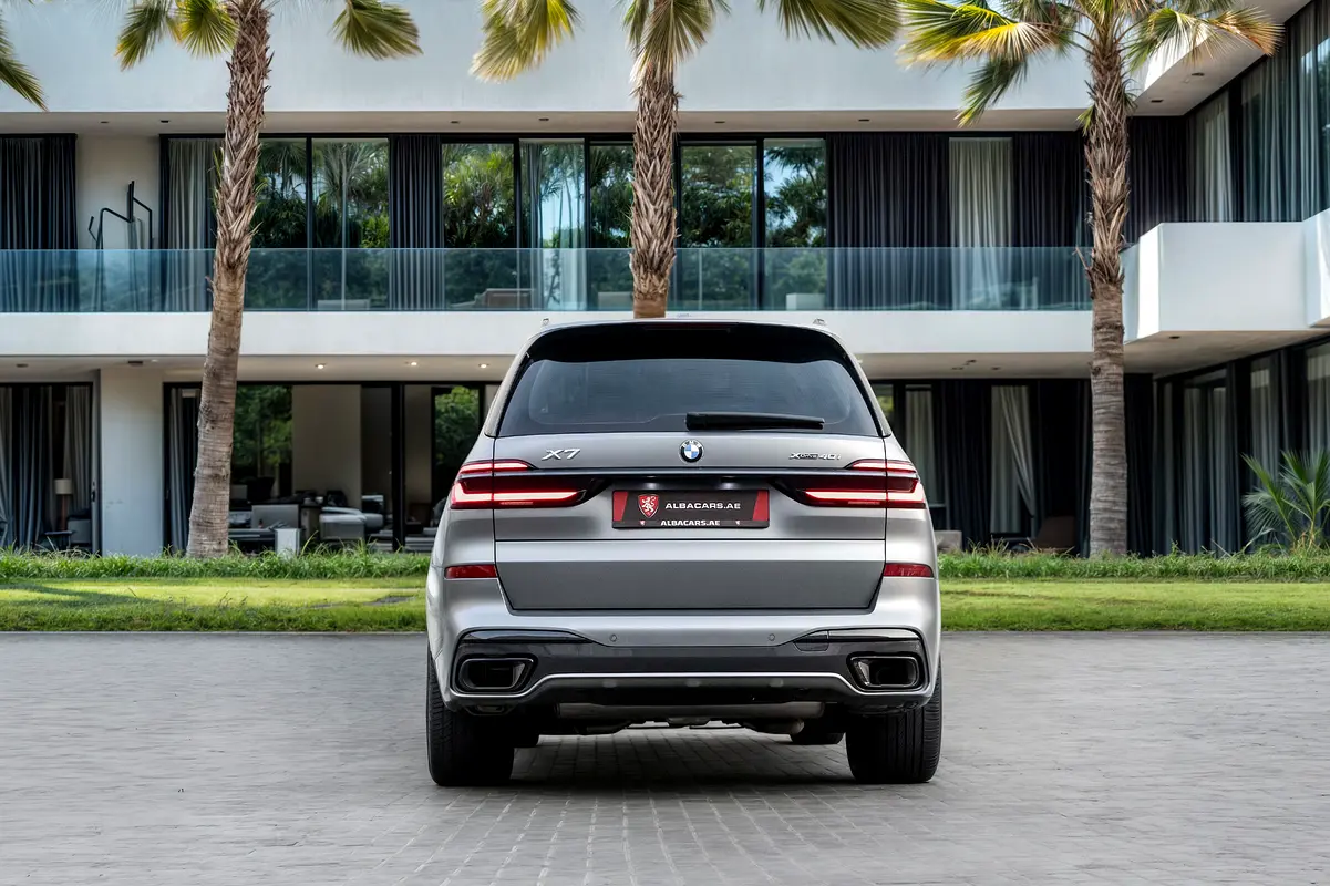 BMW X7 2025