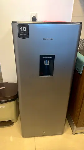 Hisense single door fridge for sell with water dispenser 💯 good working