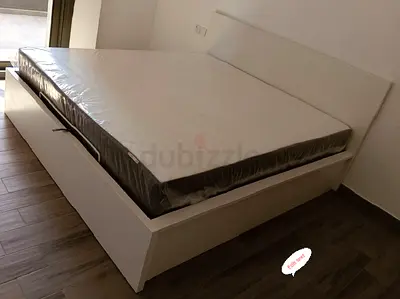IKEA Malam Ottoman king size size 180×200cm bed with inside full storage and IKEA mattress is availa