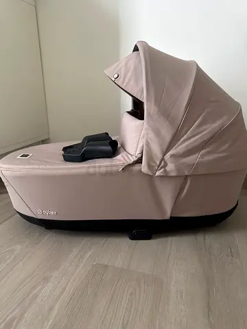 Baby crib stroller