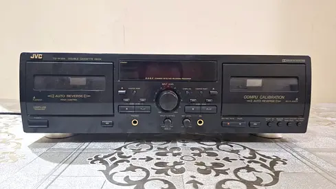 JVC TD - W354 Double Cassette Deck (220Watts) for sale in very Good Condition.