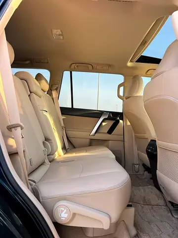 2022 Toyota PRADO — миниатюра 10