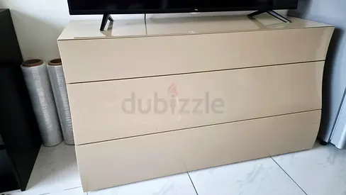 Customized set of chest drawers and night stands for sale aed 600