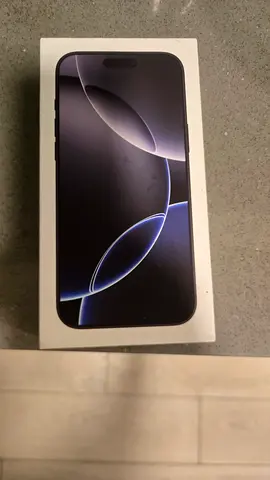 Apple iPhone 16 Pro Max box - only used 3 months (Space Black)