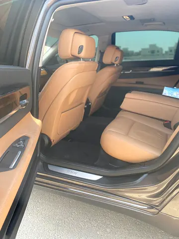 2013 BMW 7-SERIES 缩略图 13
