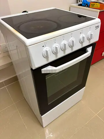 Beko 3 Zone Electric cooker with oven