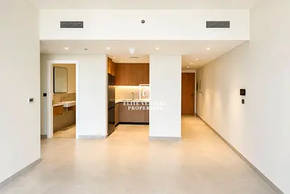 VACANT | INVESTOR DEAL | PRIME LOCATION