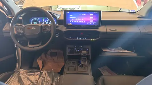 2026 Toyota HILUX 照片 5