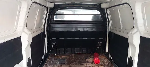 صورة 10 لـ 2015 Hyundai H1