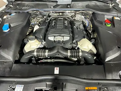 2016 Porsche CAYENNE — миниатюра 10