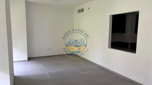 LUXURIOUS 1BHK WITH SEMI CLOSE KITCHEN WITH ALL AMENITIES JUST 70K IN TIRAZ 2 AL JADA