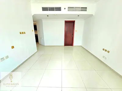 SPACIOUS STUDIO APARTMENT AVAILABLE ON PRIME LOCATION
