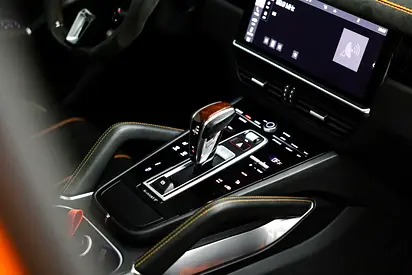 2020 Porsche CAYENNE — миниатюра 13