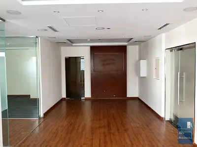 Spacious Office at Prime Location - Sheikh Zayed Road