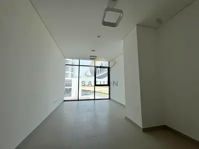 Spacious 2-Bedroom Apartment | Sea View Community