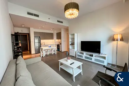 Vacant | Boulevard View | 1 Bed