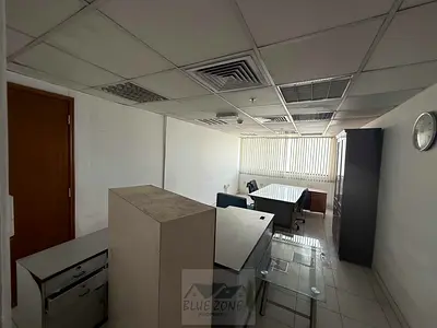 SMALL OFFICE VERY CLOSE TO ABU HAIL METRO STATION. 115/sqft. RENT. 20k. IIN 4 PAYMENTS