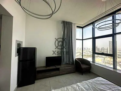 Cozy Studio | Fitted Kitchen | Open View