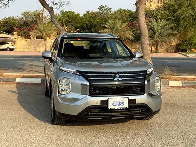 Mitsubishi Outlander GLX 2023 | GCC Specs