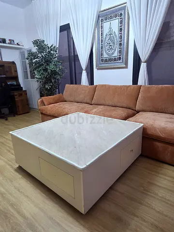Beige marbel finish -top storage coffee table (large) - good condition