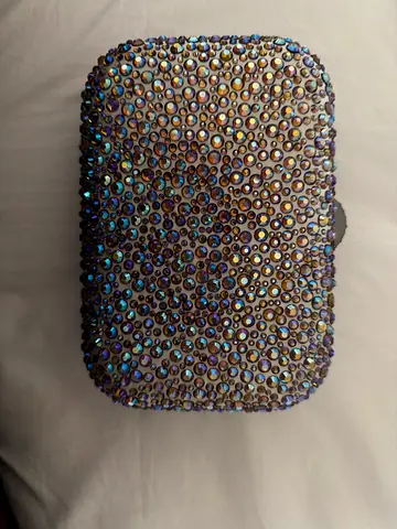 Olga berg Clutch