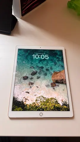 Apple iPad Pro 12.9 (2nd Generation), 512GB, Gold