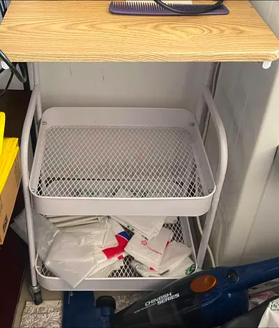 Table storage with wheels