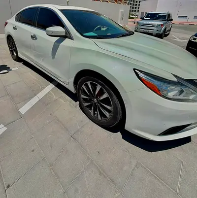 Nissan Altima SL 2018 | GCC Specs | Top Option | Excellent Condition