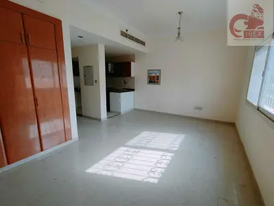 Spacious Studio // Nice Layout // Hot Offer