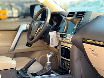 2022 Toyota PRADO — миниатюра 14
