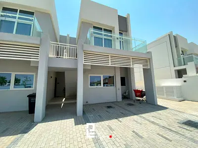 Large 1BR + Study | Premium Living| Available Now