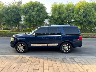 2010 Lincoln NAVIGATOR — фото 1