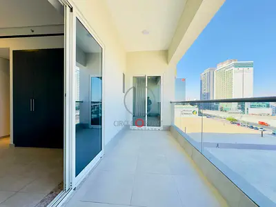 Brand New Building_3Bedroom+Maidsroom_Free Kitchen Appliances_Prime Location