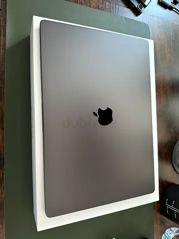 MacBook Pro 16” M3 Max | 48GB RAM | 1TB SSD | 40-Core GPU | Space Black | Like New