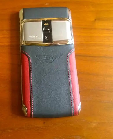 Vertu Signature Touch Bentley