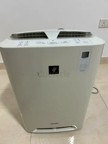 Sharp Air Purifier, Plasma cluster Ions , Humidity, HEPA Filter Humidification function