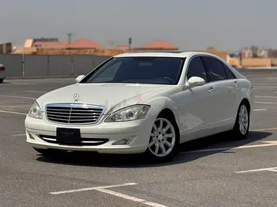 Mercedes-Benz S-Class S 550 2007 | Japanese Specs | Pristine Condition