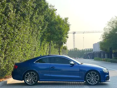 صورة 8 لـ 2014 AUDI RS5