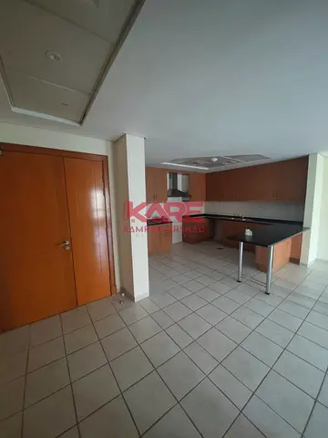 SPACIOUS 2 BEDROOM READY TO MOVE